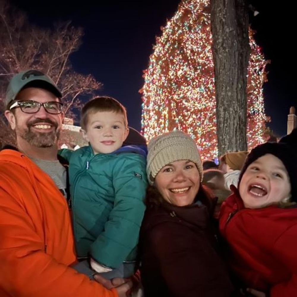 Meet your Posher, Jennifer